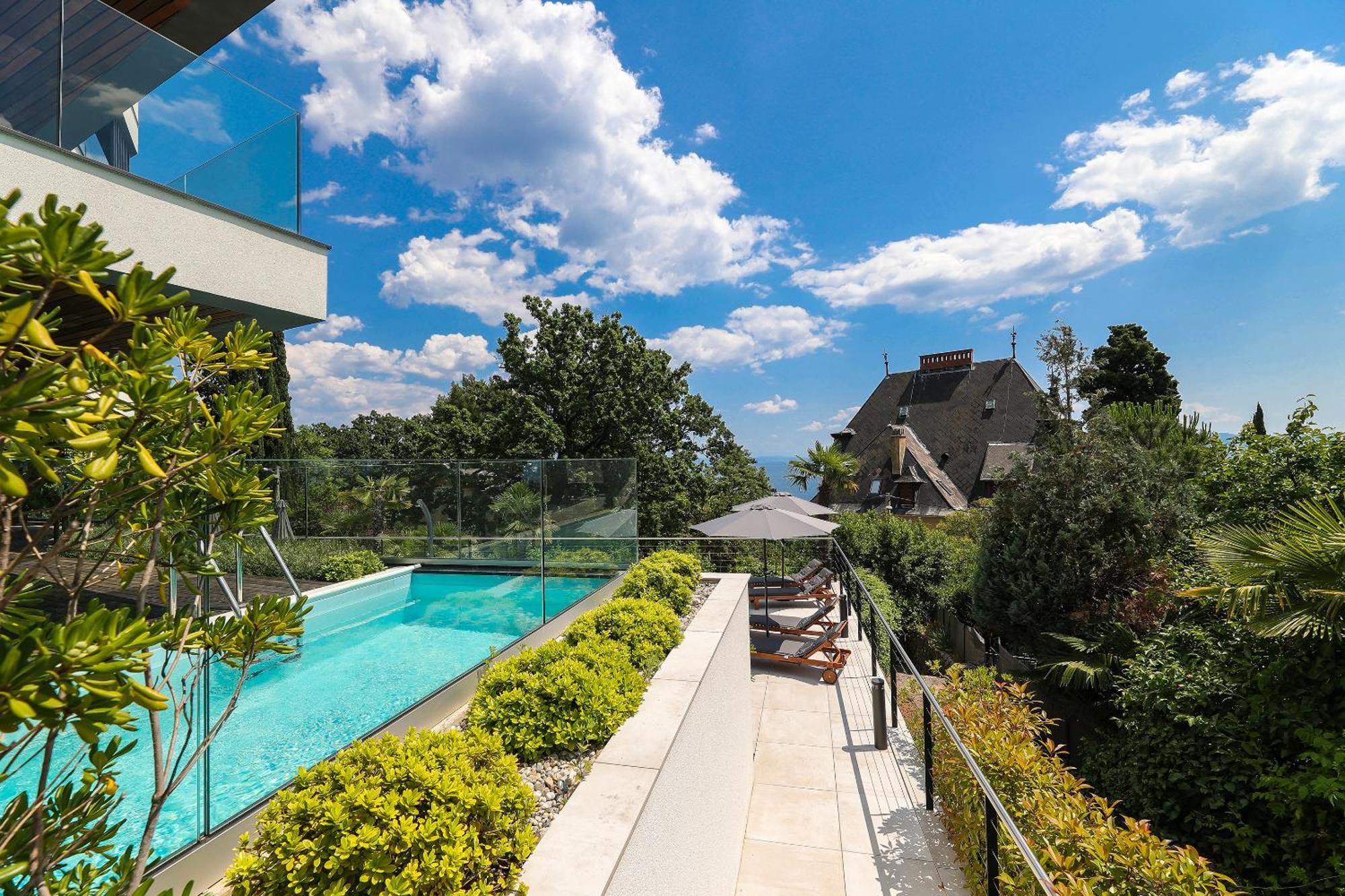 Luxury Twin Apartments 奥帕提亚 外观 照片