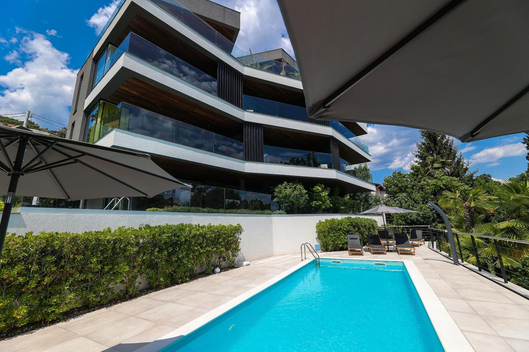 Luxury Twin Apartments 奥帕提亚 外观 照片